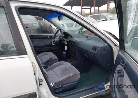 1991 Honda Accord Lx/Ex z USA, uszkodzony, nr VIN 1HGCB7652MA224827